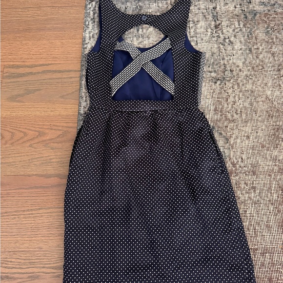 Addison open back dress - Picture 2 of 5